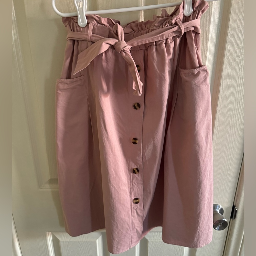 Sz L Pink high waisted Skirt